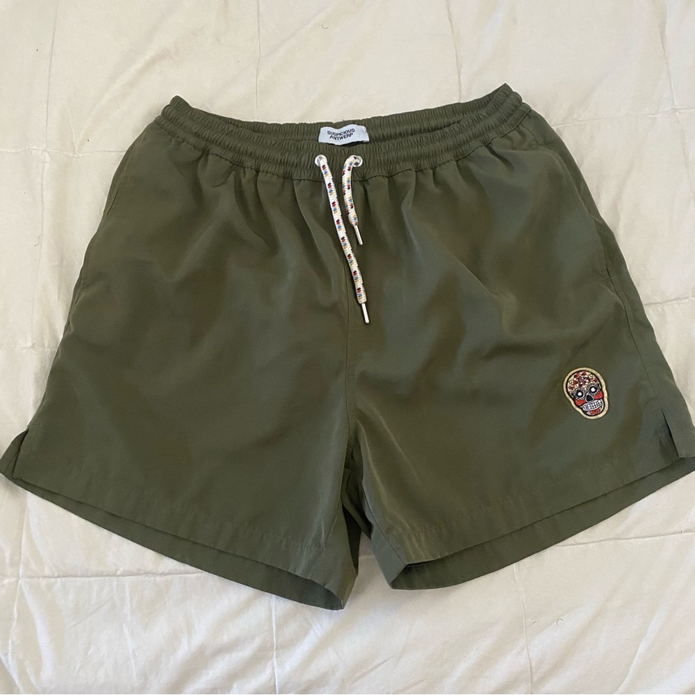 Suspicious Antwerp fiesta skull drawstring elastic waist swim trunks green sz L
